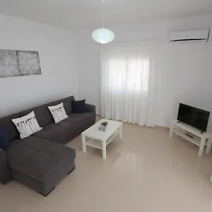 Nefeli Apartment Sarandë